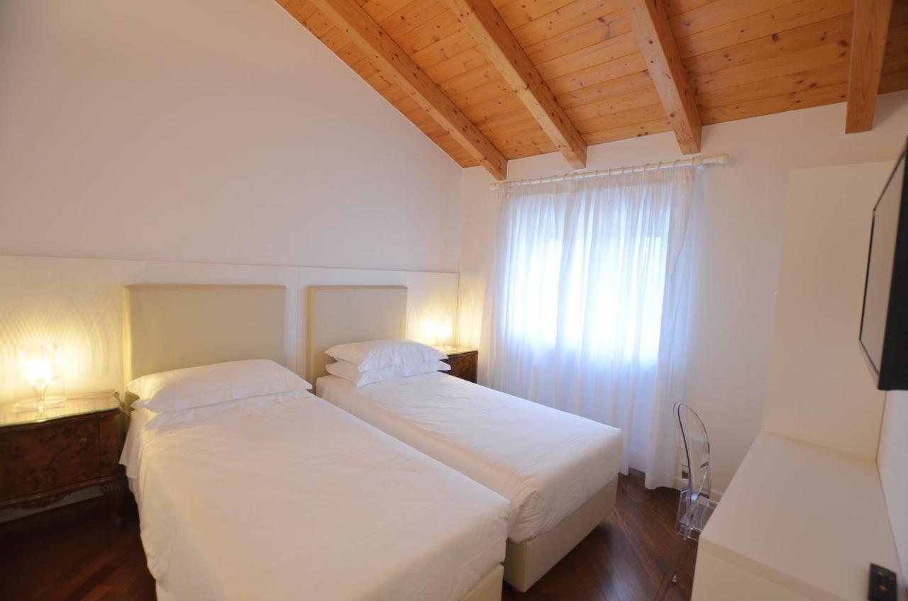 Attic Suite Palme Riva del Garda Exterior foto