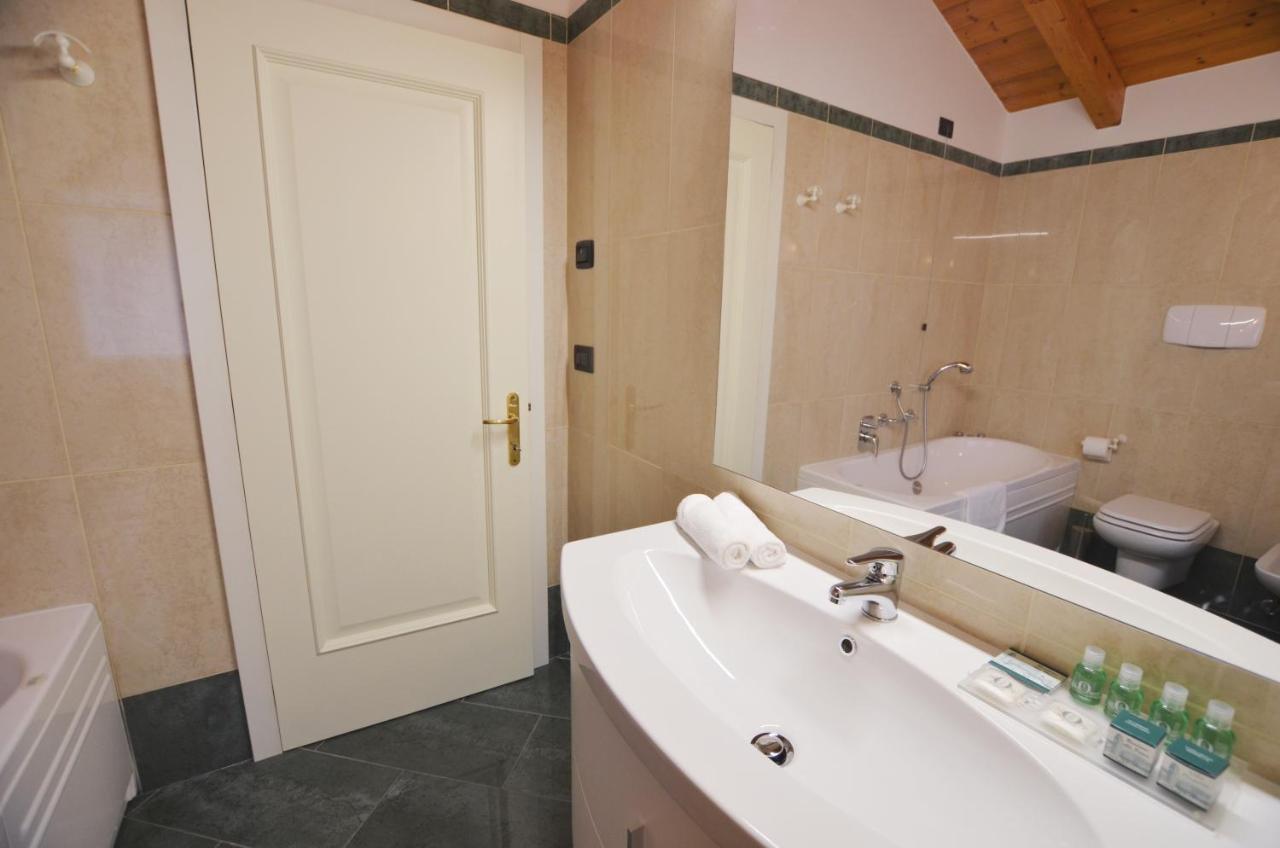 Attic Suite Palme Riva del Garda Exterior foto