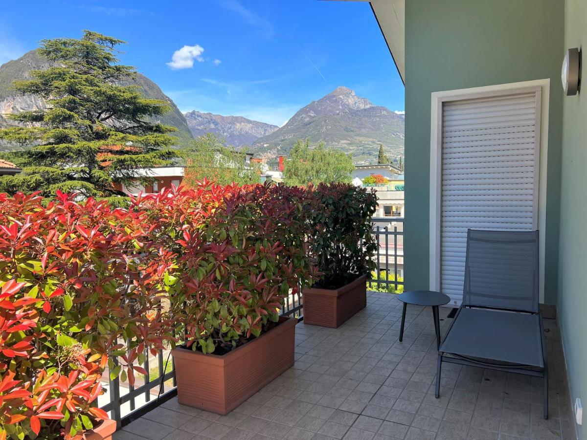Attic Suite Palme Riva del Garda Exterior foto