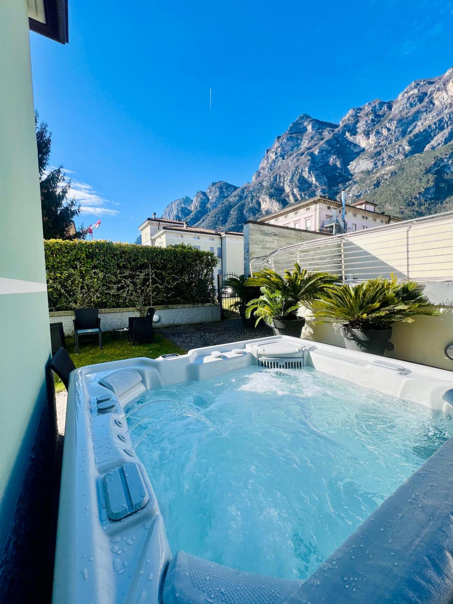 Attic Suite Palme Riva del Garda Exterior foto